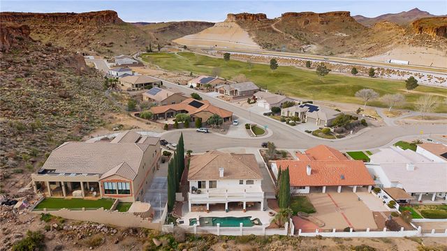 619 Country Club Court, Kingman, AZ 86401