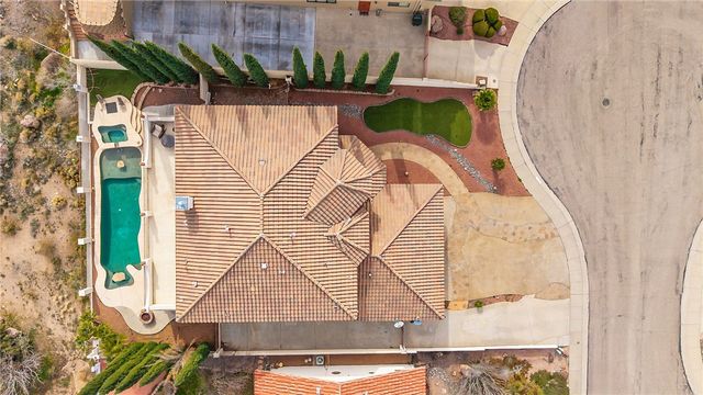 619 Country Club Court, Kingman, AZ 86401