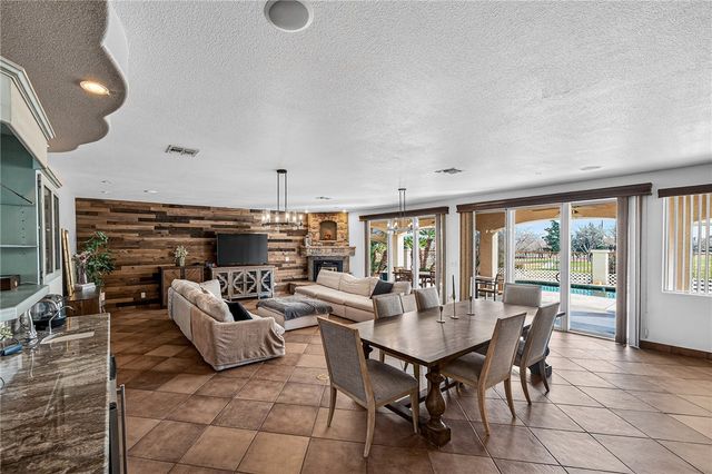 619 Country Club Court, Kingman, AZ 86401