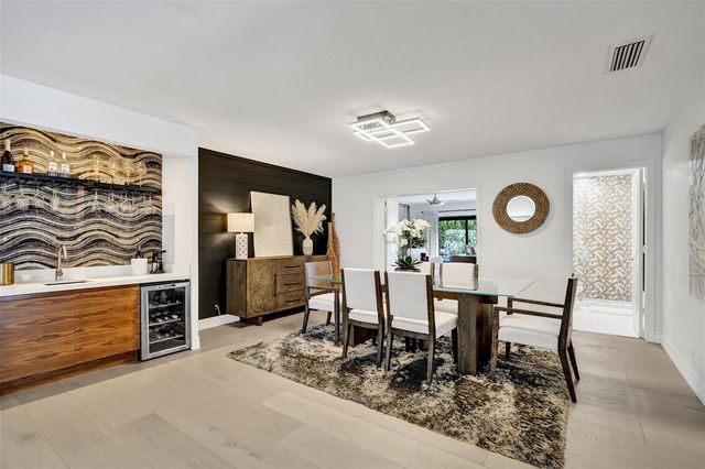 614 Lakewoode Circle W, Delray Beach, FL 33445