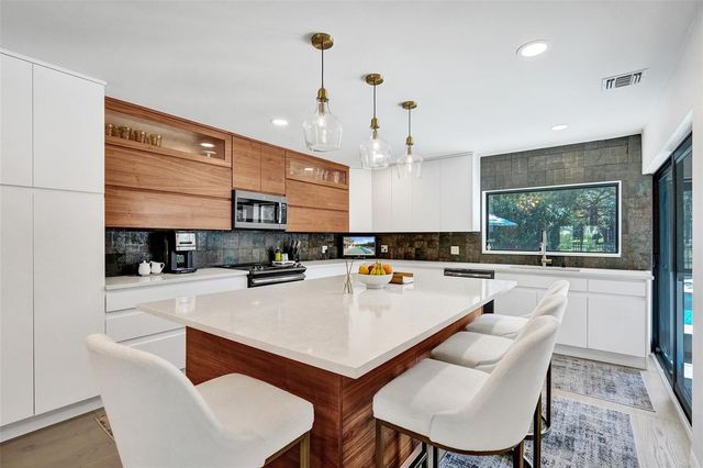 614 Lakewoode Circle W, Delray Beach, FL 33445