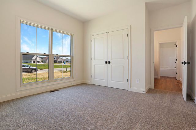 2942 Palomar Drive, Evansville, IN 47711