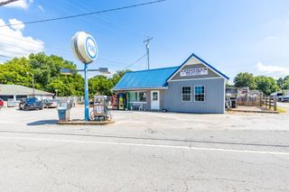 1740 Main St, Lynnville, TN 38472