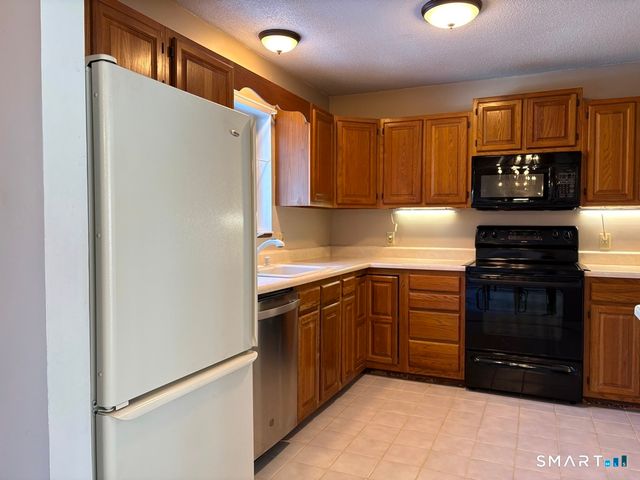 203 Branch Road 9A, Thomaston, CT 06787