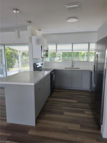 2271 Alton RD, Port Charlotte, FL 33952