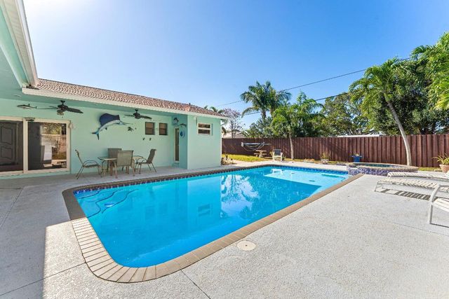 3421 Eastview Avenue, West Palm Beach, FL 33407