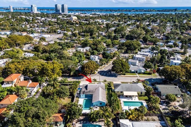 3421 Eastview Avenue, West Palm Beach, FL 33407