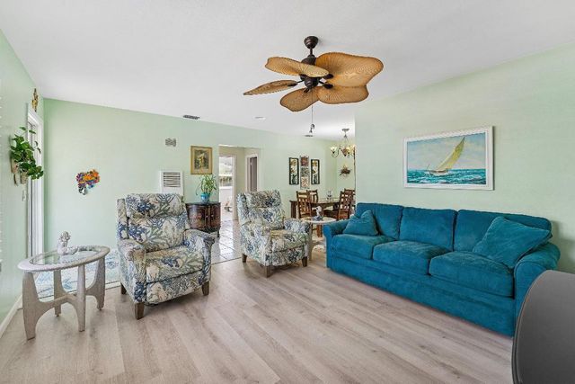 3421 Eastview Avenue, West Palm Beach, FL 33407