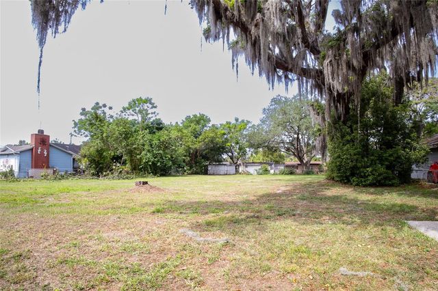 1826 GADSEN BOULEVARD, Orlando, FL 32812