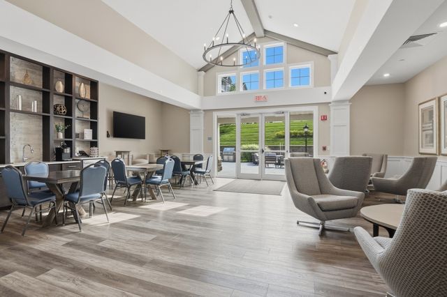 1213 Codman Way 1213, Westborough, MA 01581