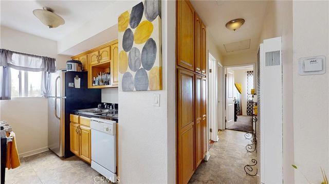 1168 E 10th 218B, Long Beach, CA 90813