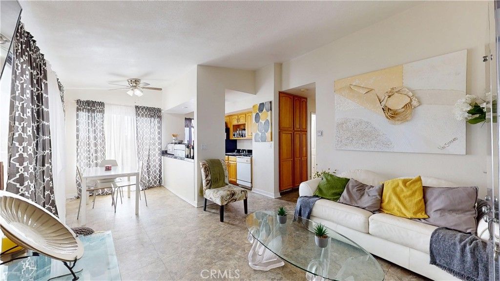1168 E 10th 218B, Long Beach, CA 90813