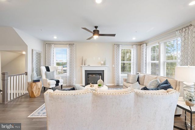 10040 LEWIS DR, Damascus, MD 20872