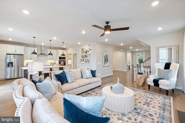10040 LEWIS DR, Damascus, MD 20872