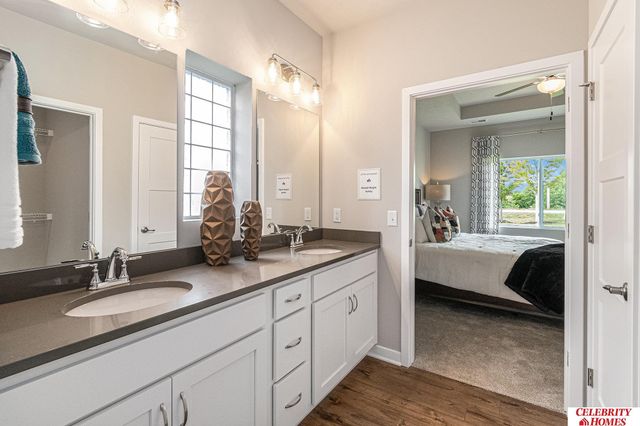 6512 N 187 Street, Elkhorn, NE 68022