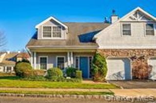 239 Pond View Drive, Port Washington, NY 11050