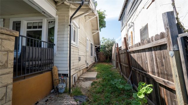 449 N Virgil, Los Angeles, CA 90004