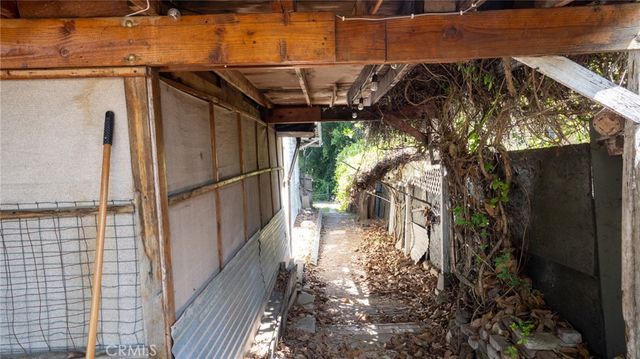 449 N Virgil, Los Angeles, CA 90004