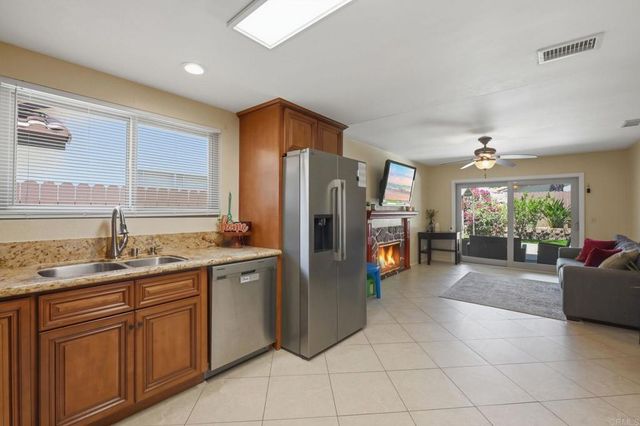 216 Ocotillo Place, Oceanside, CA 92057
