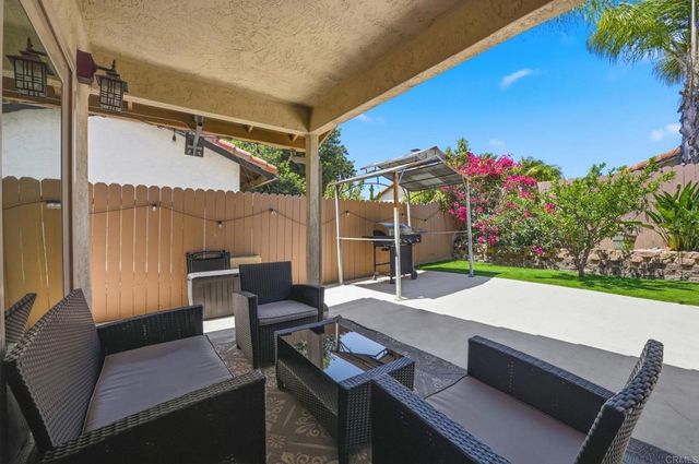 216 Ocotillo Place, Oceanside, CA 92057