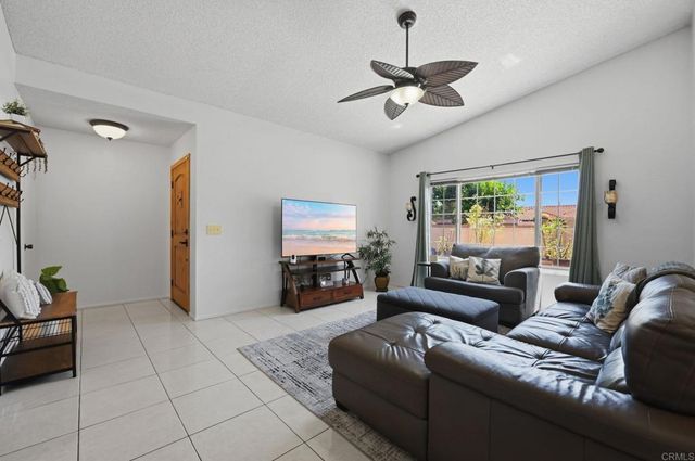 216 Ocotillo Place, Oceanside, CA 92057