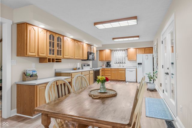 5581 E County Road 350 S, Plainfield, IN 46168