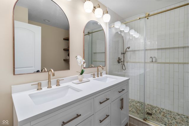 5581 E County Road 350 S, Plainfield, IN 46168