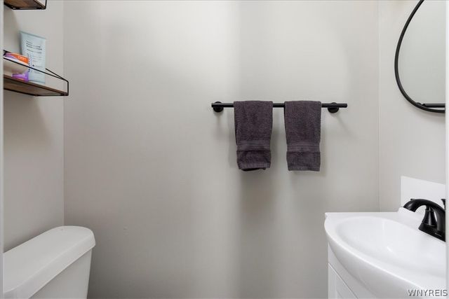 6734 Redwing Drive, Boston, NY 14025