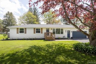 6734 Redwing Drive, Boston, NY 14025