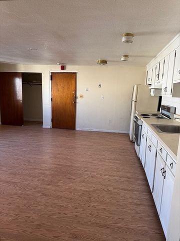 127 Atlantic Avenue 11, Revere, MA 02151