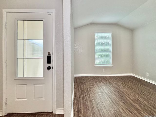 749 Brown Thrasher, San Antonio, TX 78253