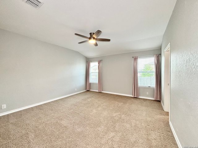 749 Brown Thrasher, San Antonio, TX 78253