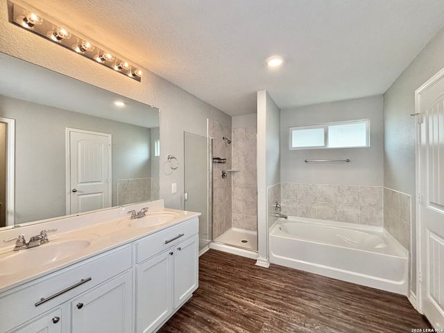 749 Brown Thrasher, San Antonio, TX 78253