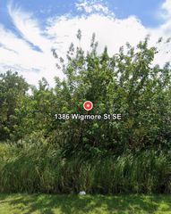 1386 SE Wigmore St Street SE, Palm Bay, FL 32909