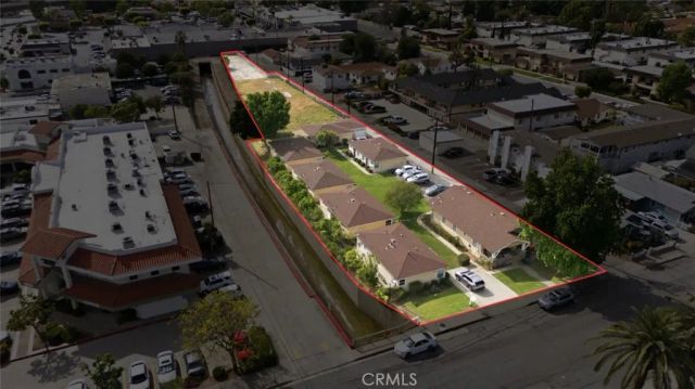 121 N Pennsylvania Avenue, Glendora, CA 91741