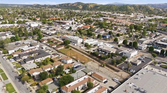 121 N Pennsylvania Avenue, Glendora, CA 91741