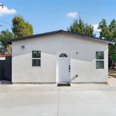 8953 Woodley ave, North Hills, CA 91343