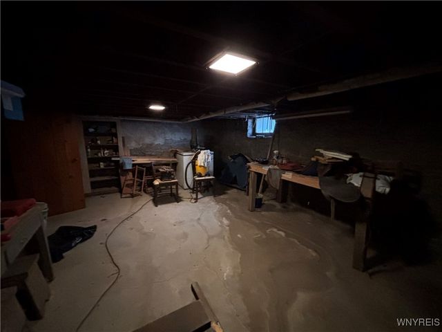 5755 Beattie Avenue, Lockport Town, NY 14094