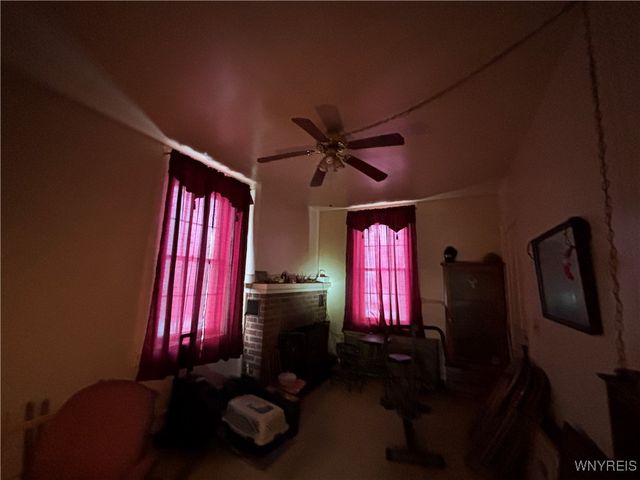 5755 Beattie Avenue, Lockport Town, NY 14094