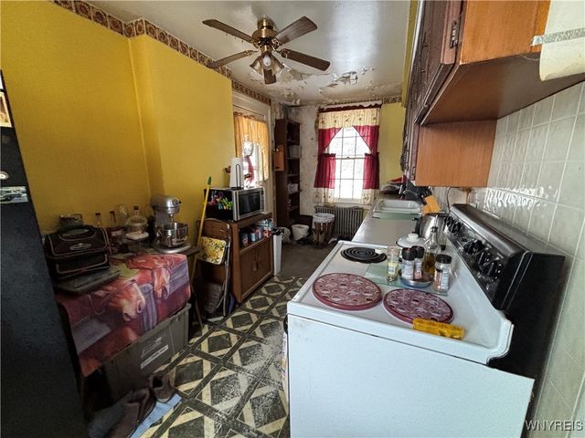 5755 Beattie Avenue, Lockport Town, NY 14094