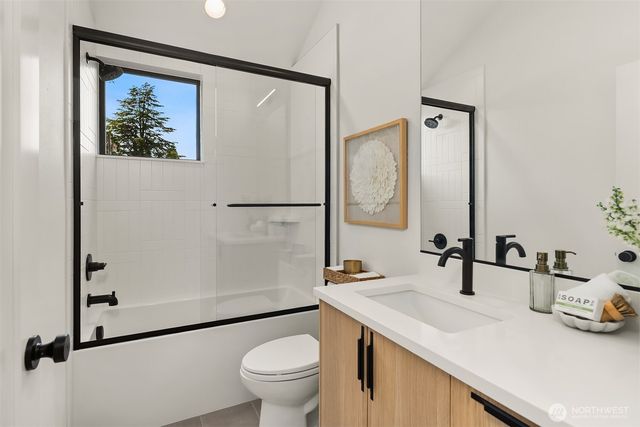 1845 4th Street, Kirkland, WA 98033