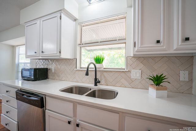 4806 CEDARBROOK, San Antonio, TX 78238