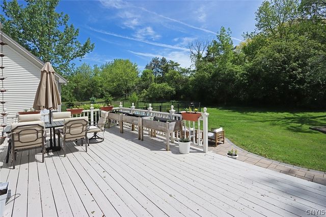 8430 Prestwick Drive, Manlius, NY 13104