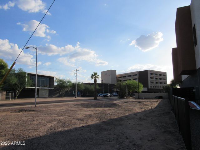 410 W YAVAPAI Street 13, Phoenix, AZ 85003