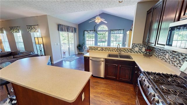 759 Admore Drive, Kent, OH 44240