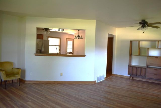 11651 W Grange AVENUE, Hales Corners, WI 53130
