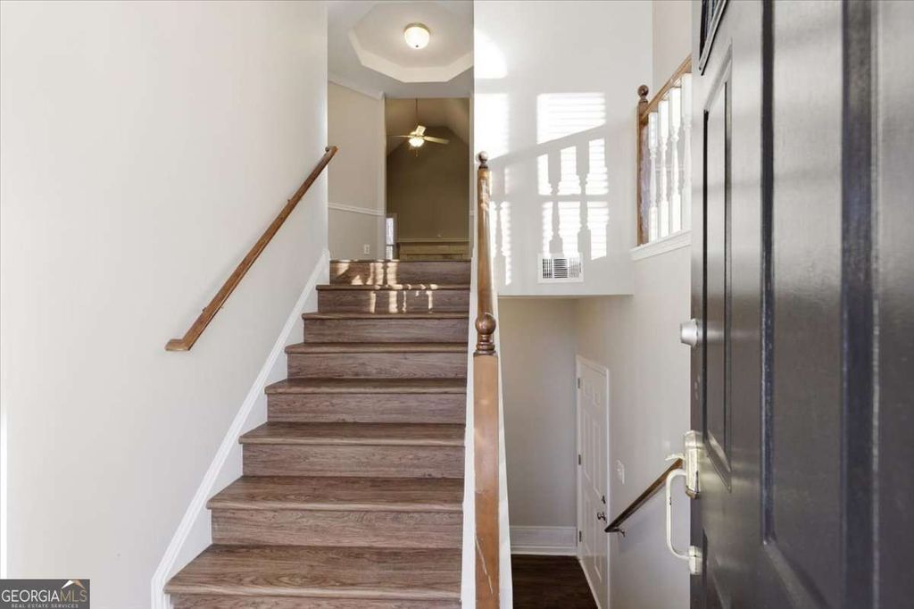 1728 Victoria Way NW, Kennesaw, GA 30152