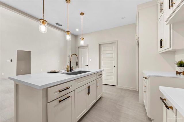 2909 E Tamarindo Street, Hidalgo, TX 78557