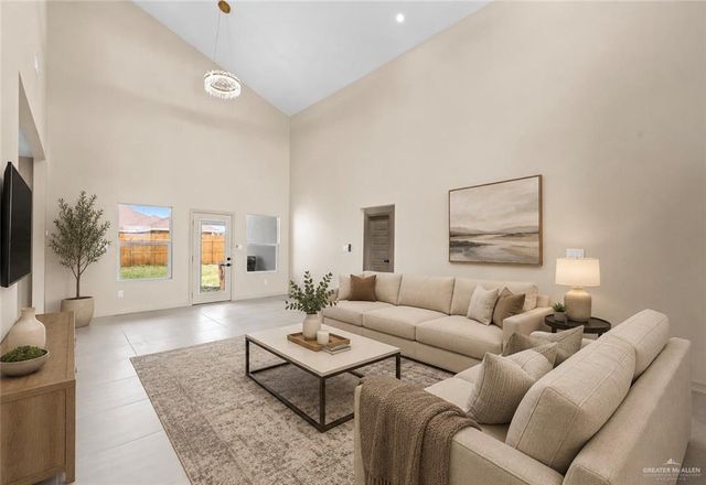 2909 E Tamarindo Street, Hidalgo, TX 78557