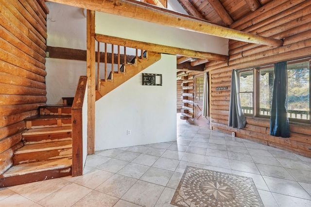 10159 Lime Kiln Rd, Grass Valley, CA 95949